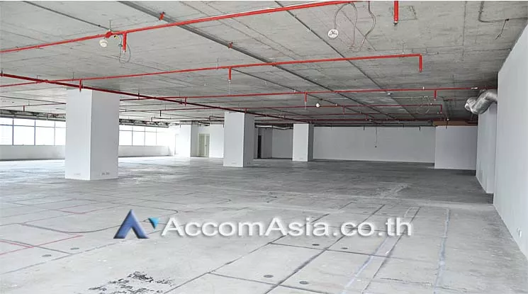  1  Office Space For Rent in Silom ,Bangkok BTS Surasak at Vorawat Building AA12863